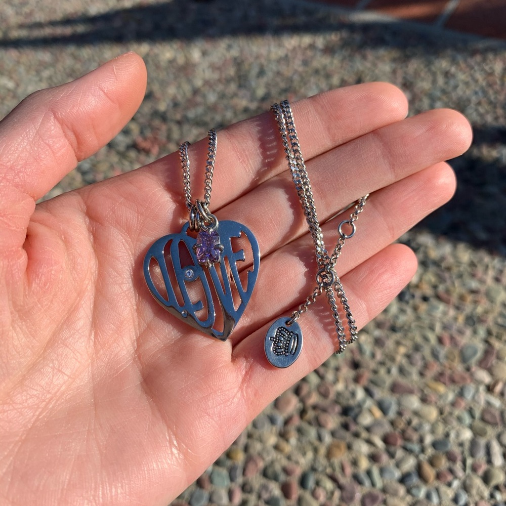 ✨JUICY COUTURE LOVE NECKLACE✨